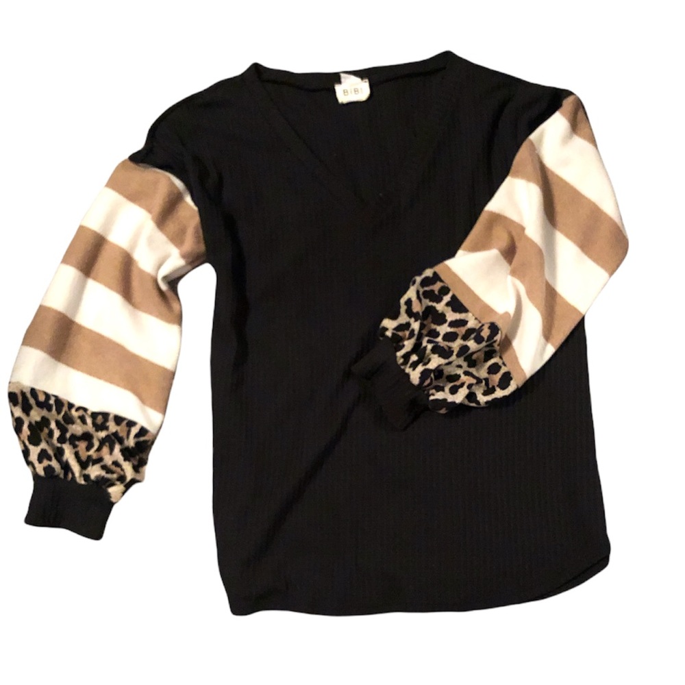BiBi 😍 Black Waffle Knit Top with Color Block Sleeves • Size Med